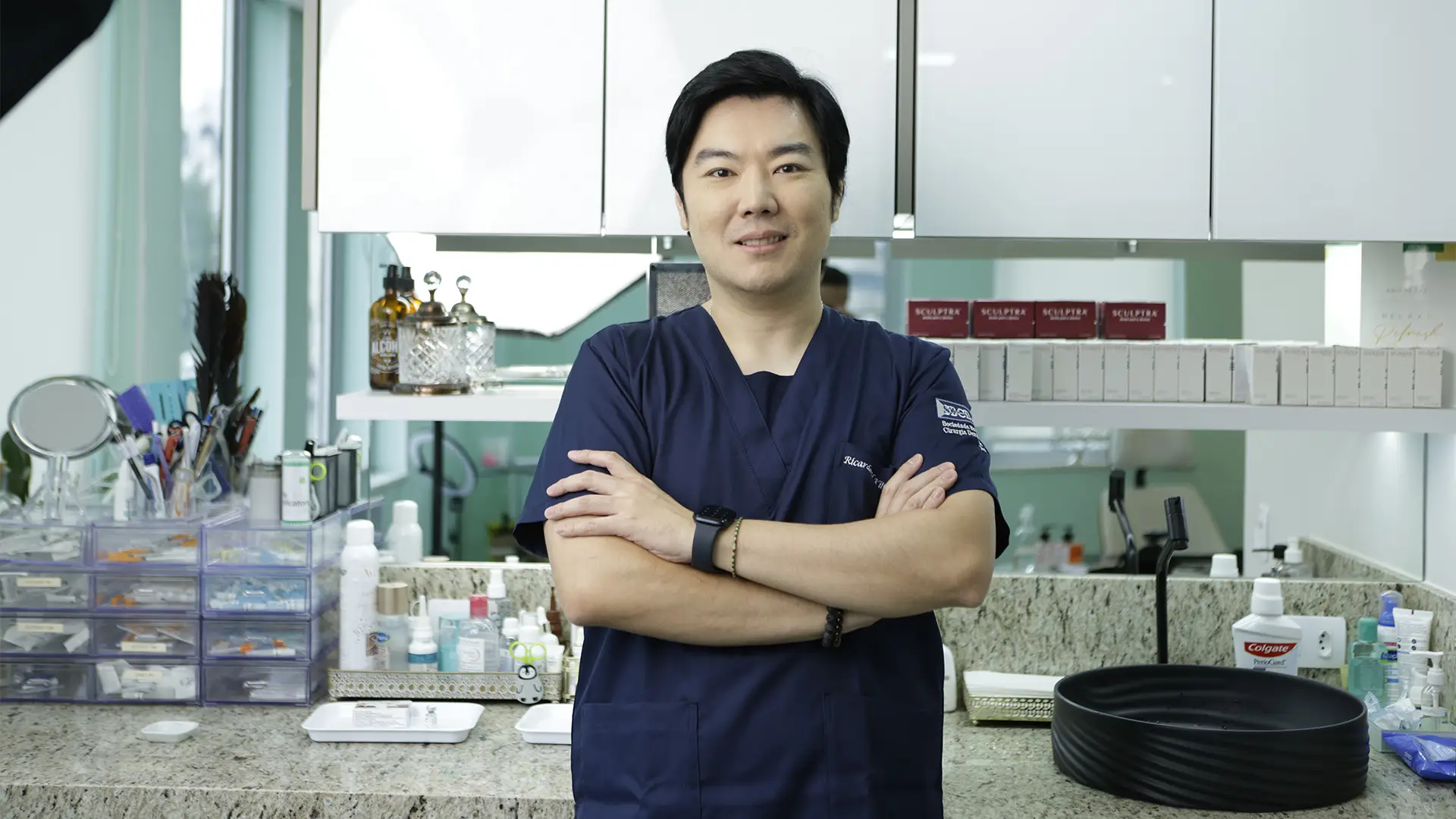 Dr. Ricardo Kitamura - Dermatologista